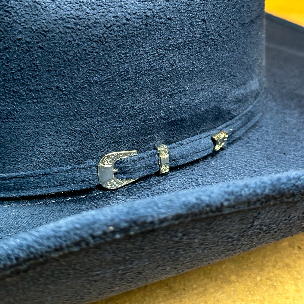 Summit - Suede Silverton Hat