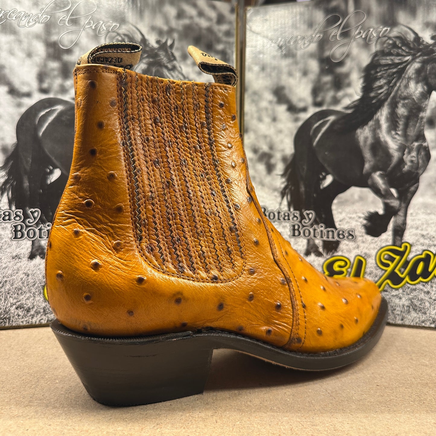 La Bufa Men - Imitation Ostrich Botin (Mantequilla)