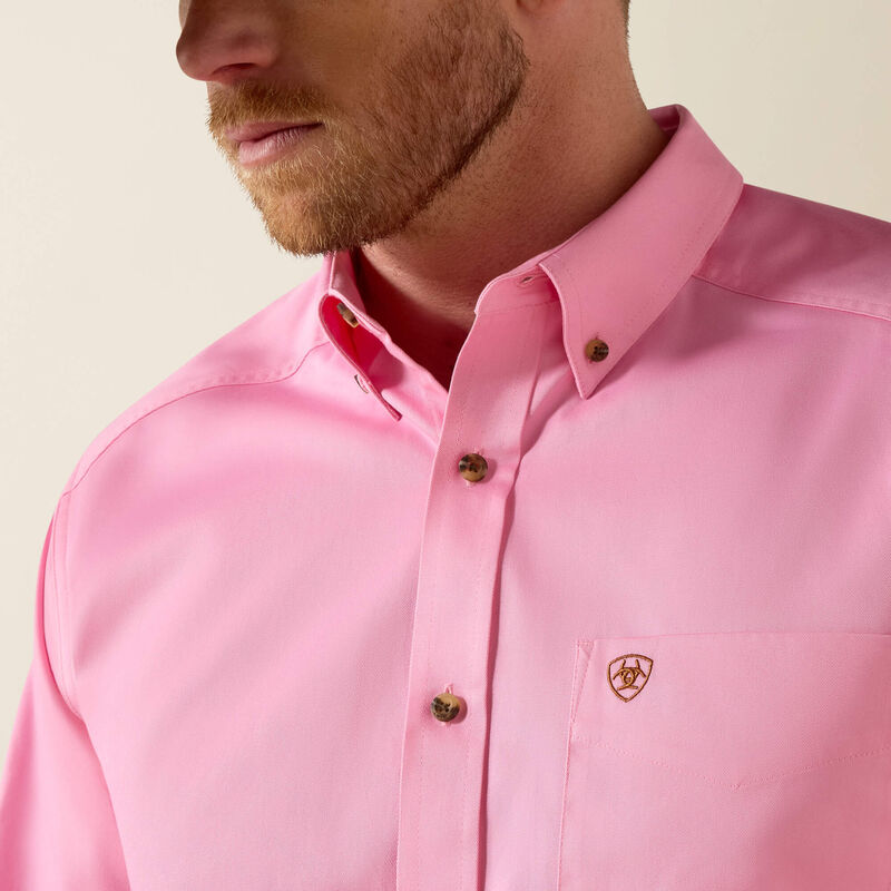 Ariat Men - Solid Twill Classic Fit Shirt (Pink) 10016692