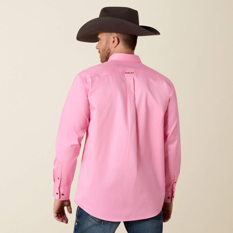 Ariat Men - Solid Twill Classic Fit Shirt (Pink) 10016692