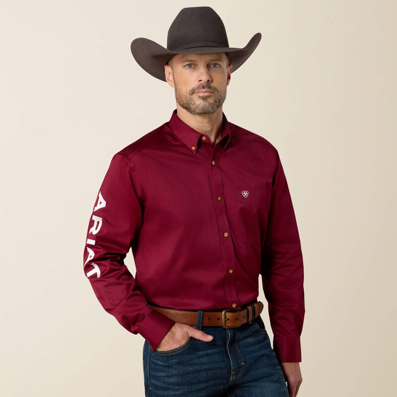 Ariat Men - Team Logo Twill Classic Fit Shirt (Burgundy) 10027995