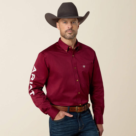 Ariat Men - Team Logo Twill Classic Fit Shirt (Burgundy) 10027995