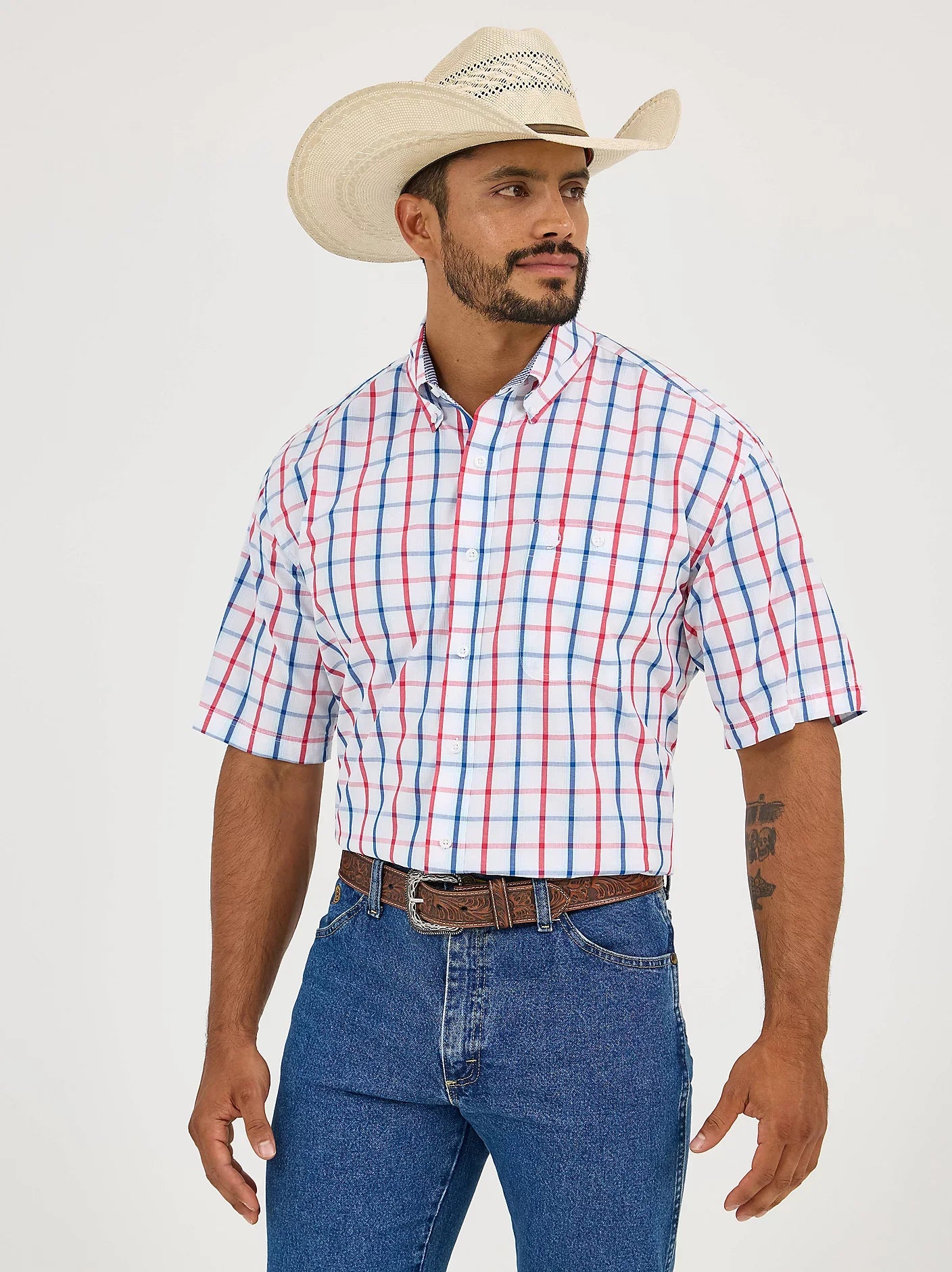 Wrangler Men - George Strait Short Sleeve (Blue & Red) 112365408