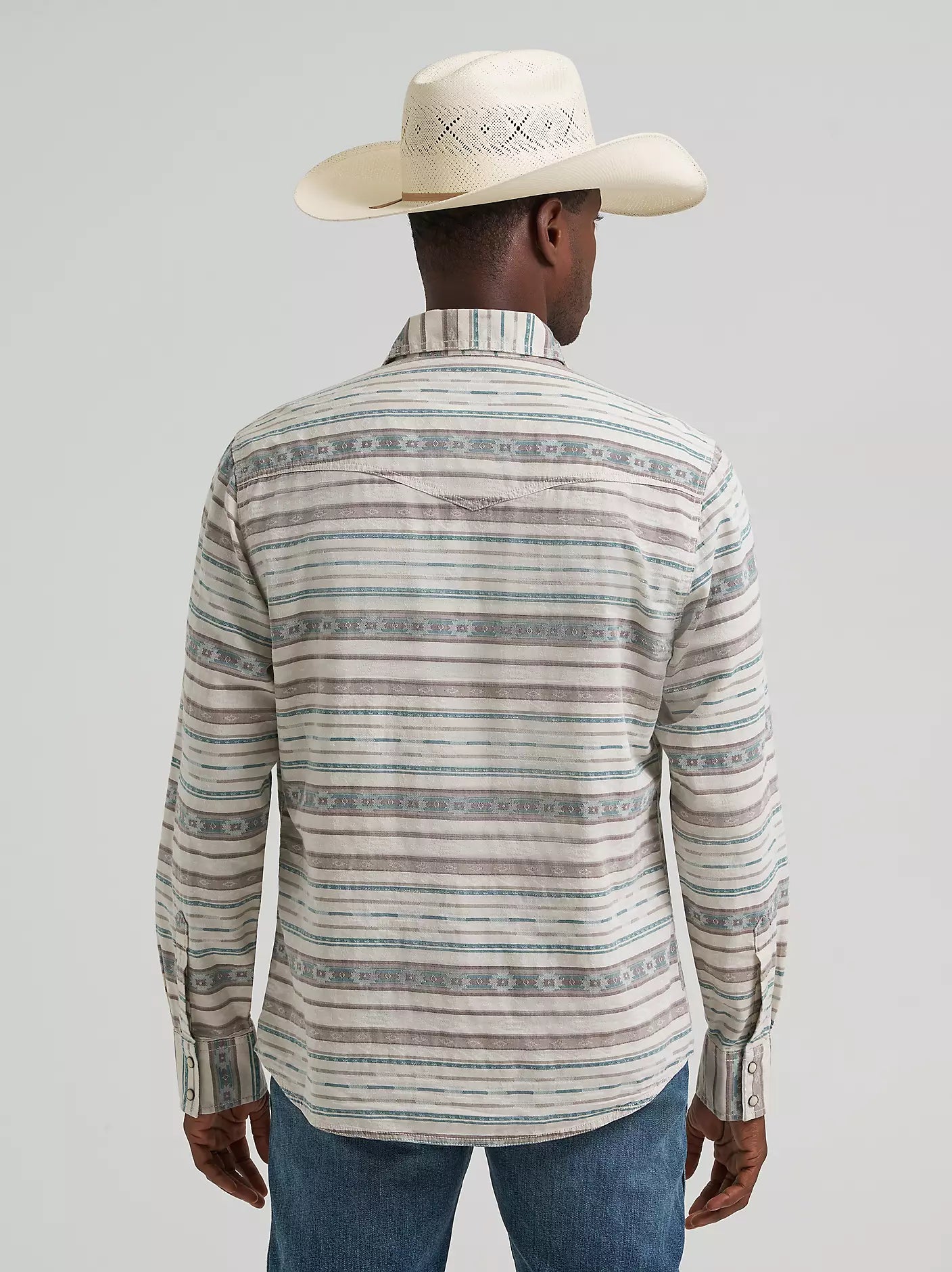 Wrangler Men - Premium Retro Snap Shirt (Neutral Serape) 112374977