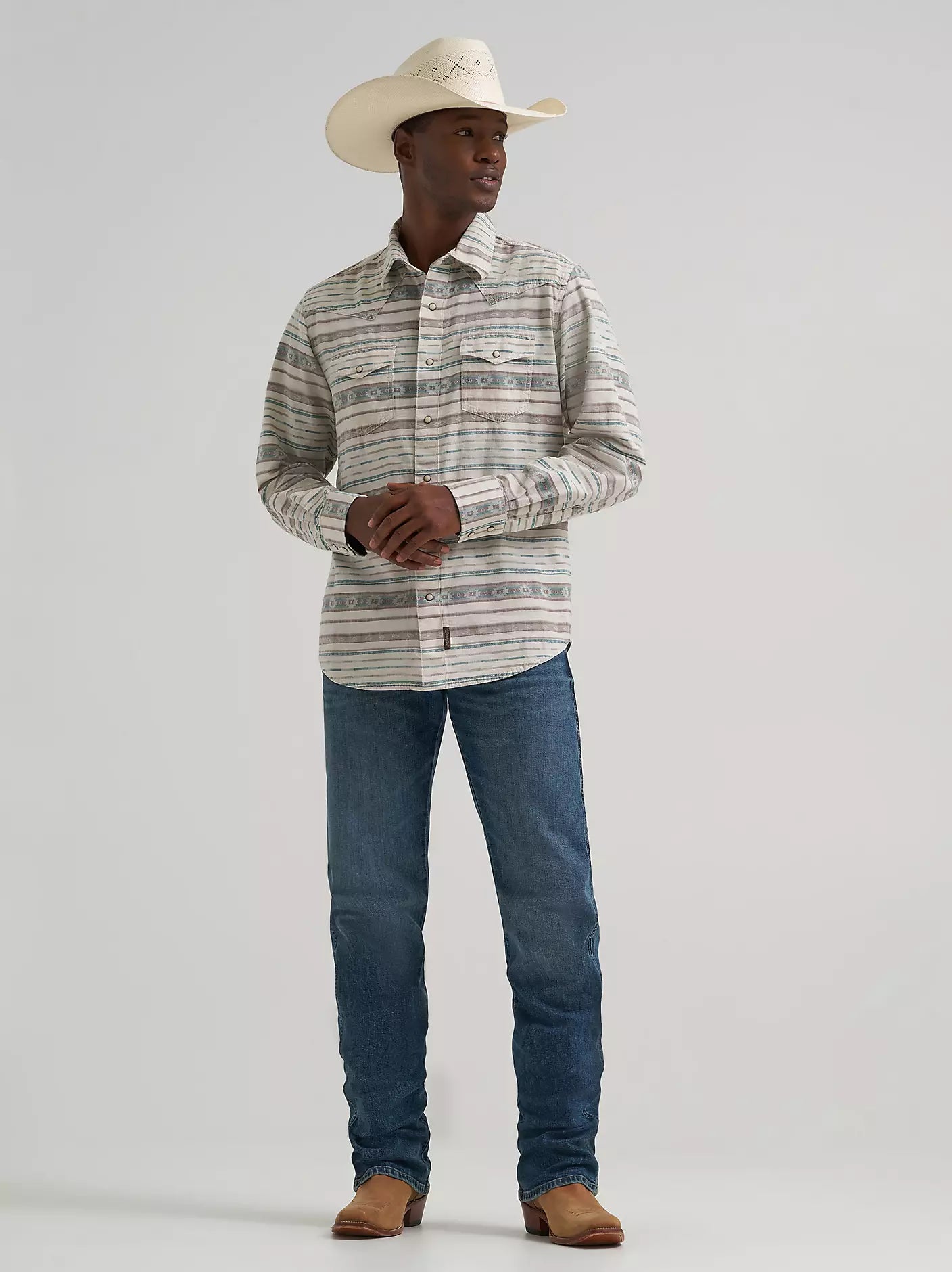 Wrangler Men - Premium Retro Snap Shirt (Neutral Serape) 112374977