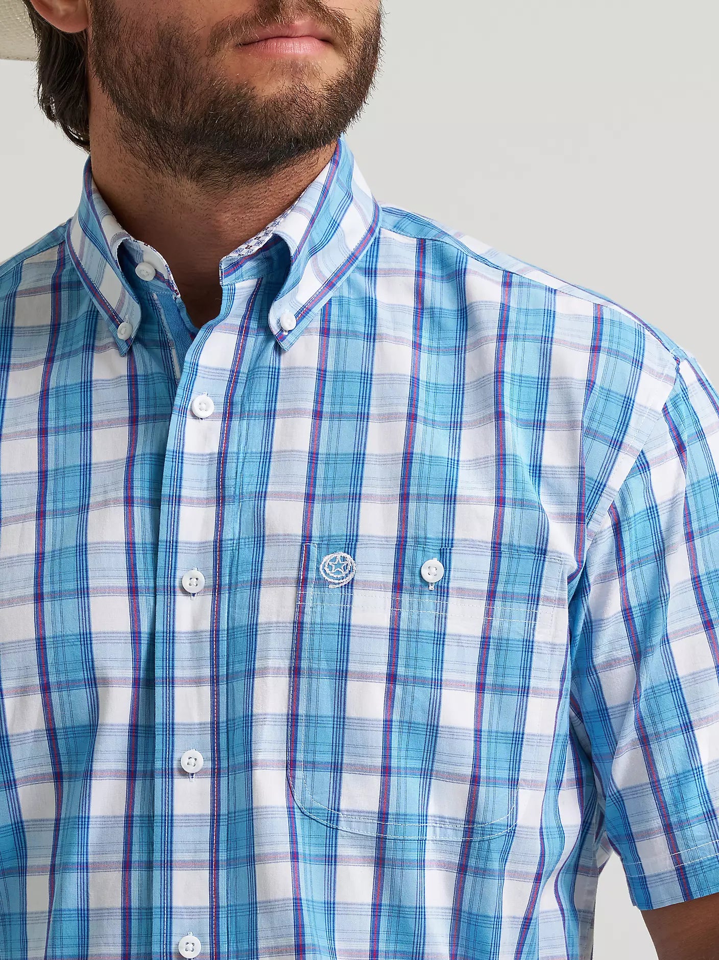Wrangler Men - George Strait Short Sleeve (Big Blue Plaid) 112379060