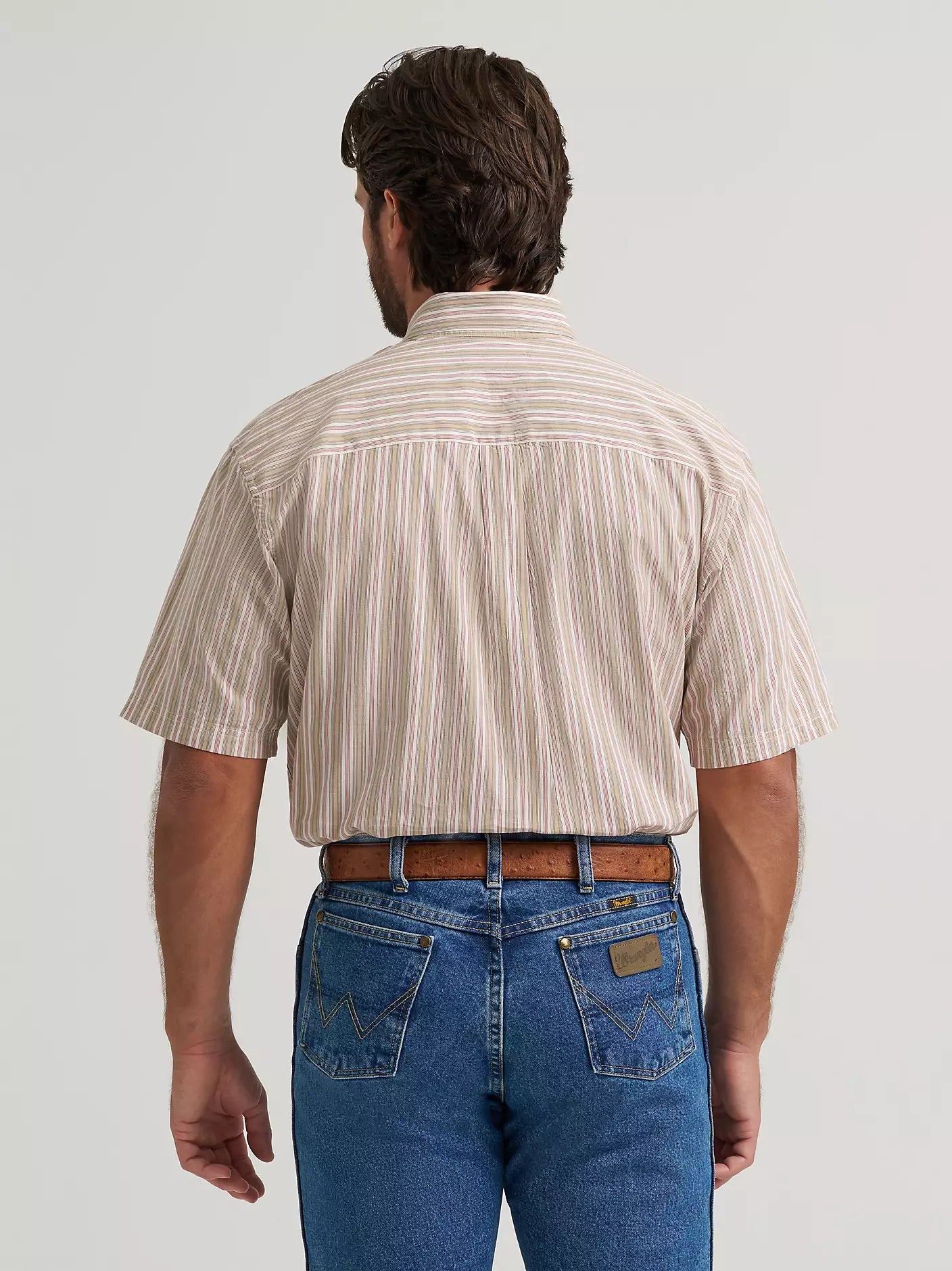 Wrangler Men - George Strait Short Sleeve (Sand Stripes) 112379066