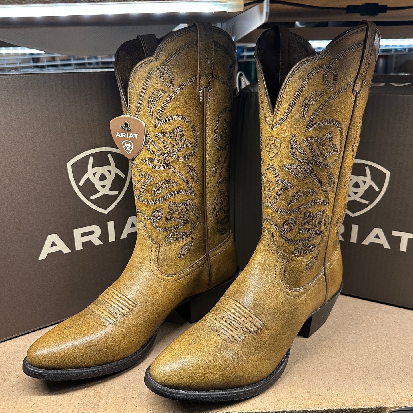 Ariat Women - Heritage R Toe (Copper Brown) 10035999