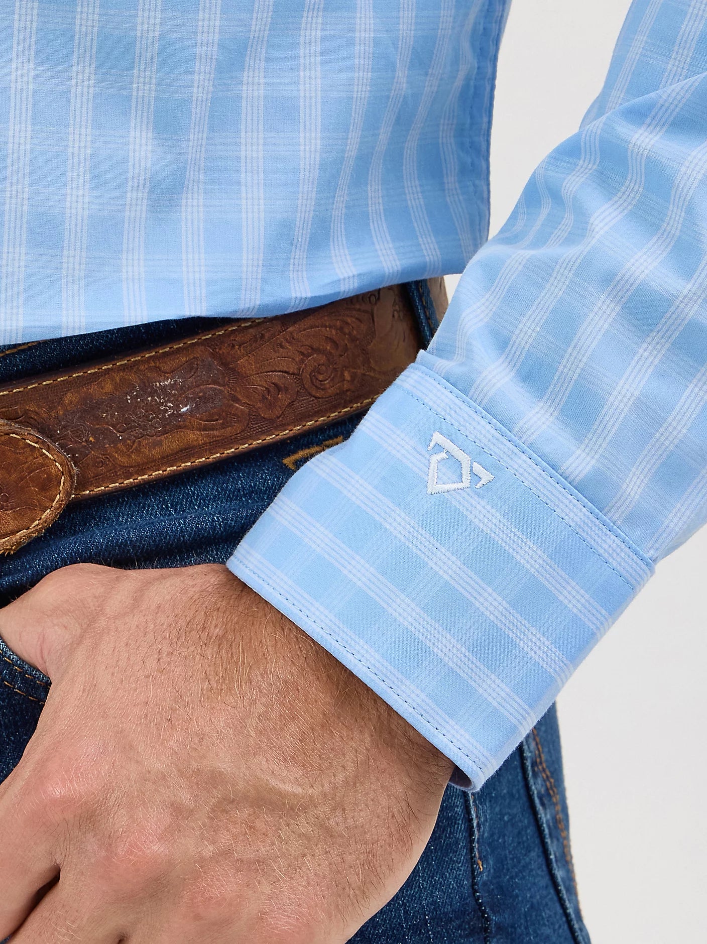 Wrangler Men - Cody Johnson Button Down (French Blue Check) 112369517