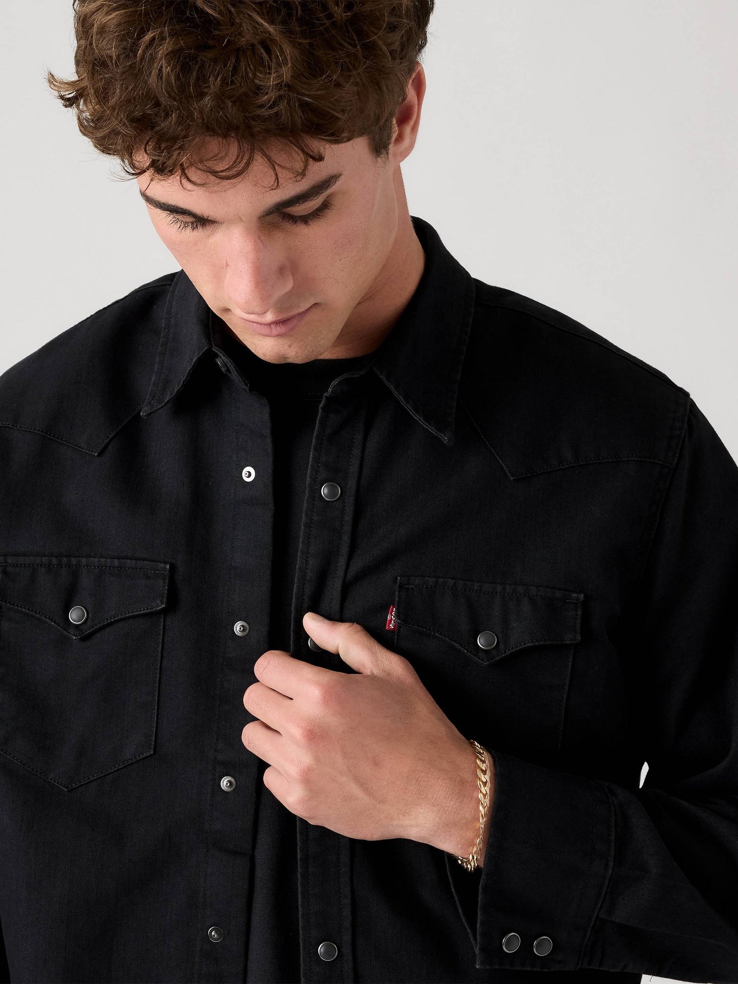 Levi's Men - Classic Western Snap Shirt (Black Denim) 857450000