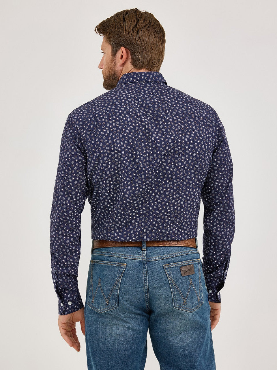 Wrangler Men - Cody Johnson Button Down (Navy Paisley) 112369548