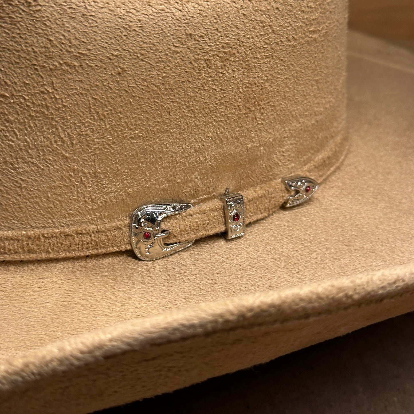 Summit - Suede Silverton Hat (Black)