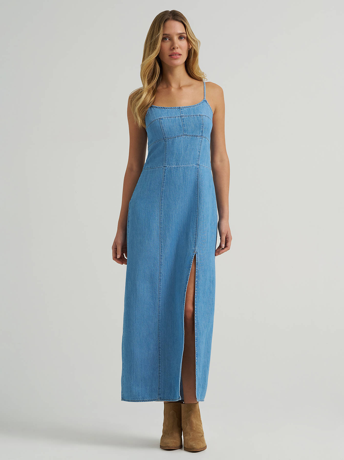 Wrangler Women - Denim Slit Front Maxi Dress (Mid Denim) 112375237