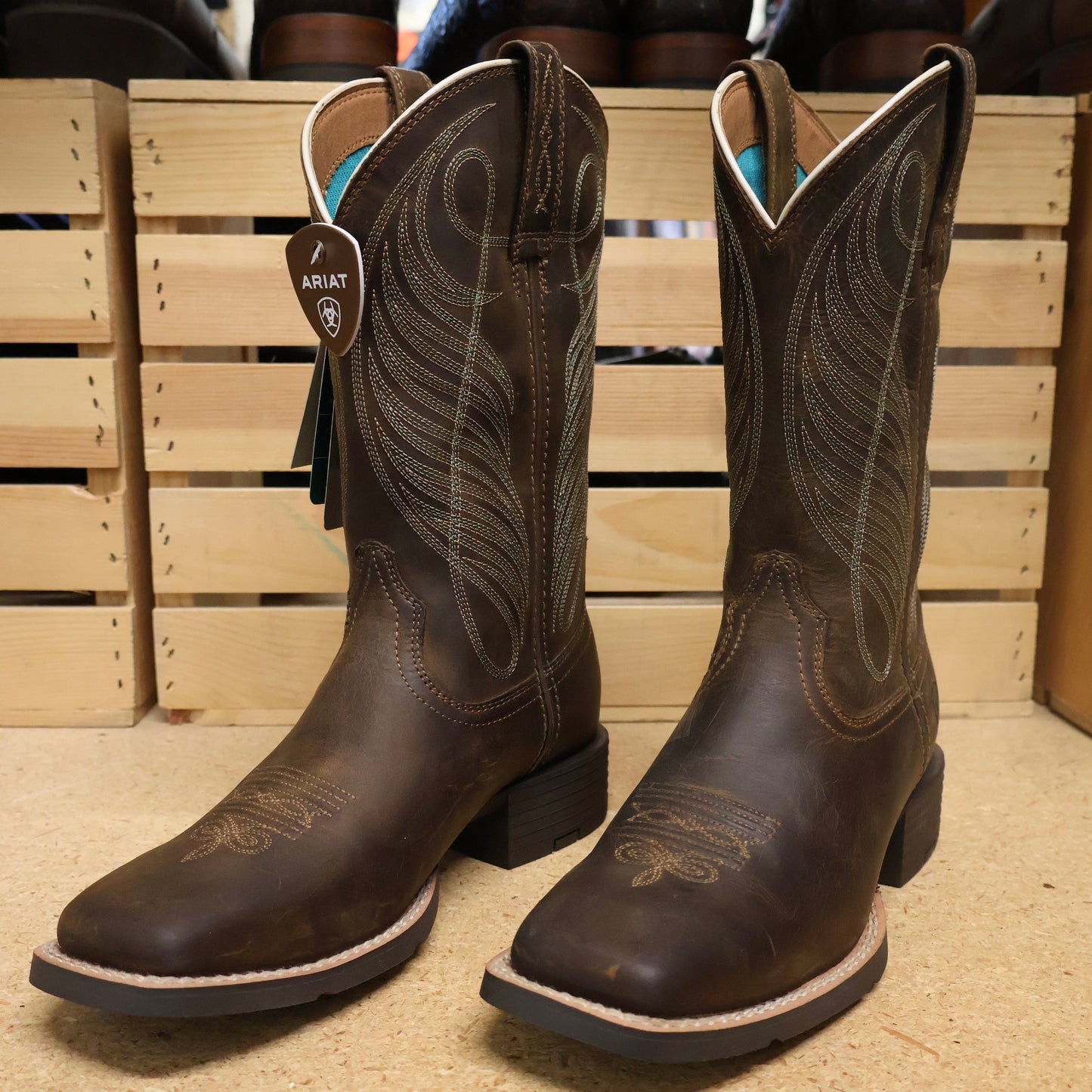 Ariat Women - Round Up (Powder Brown) 10018528