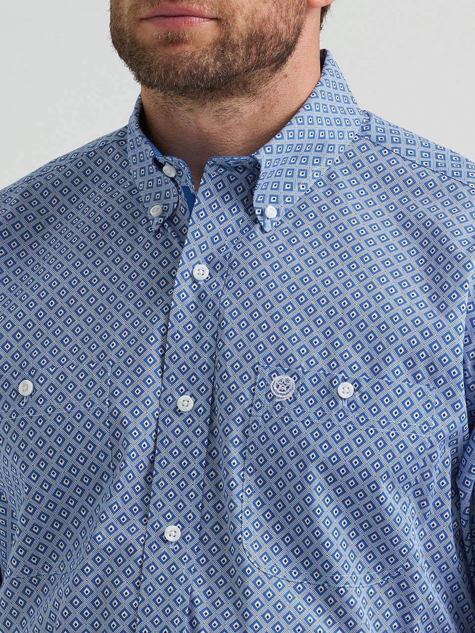 Wrangler Men - George Strait Button Down (Sky Blue) 112369597