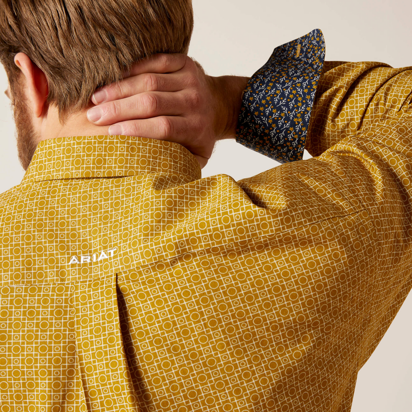 Ariat Men - Wrinkle Free Classic Fit Shirt (Kellen Serpent) 10046202