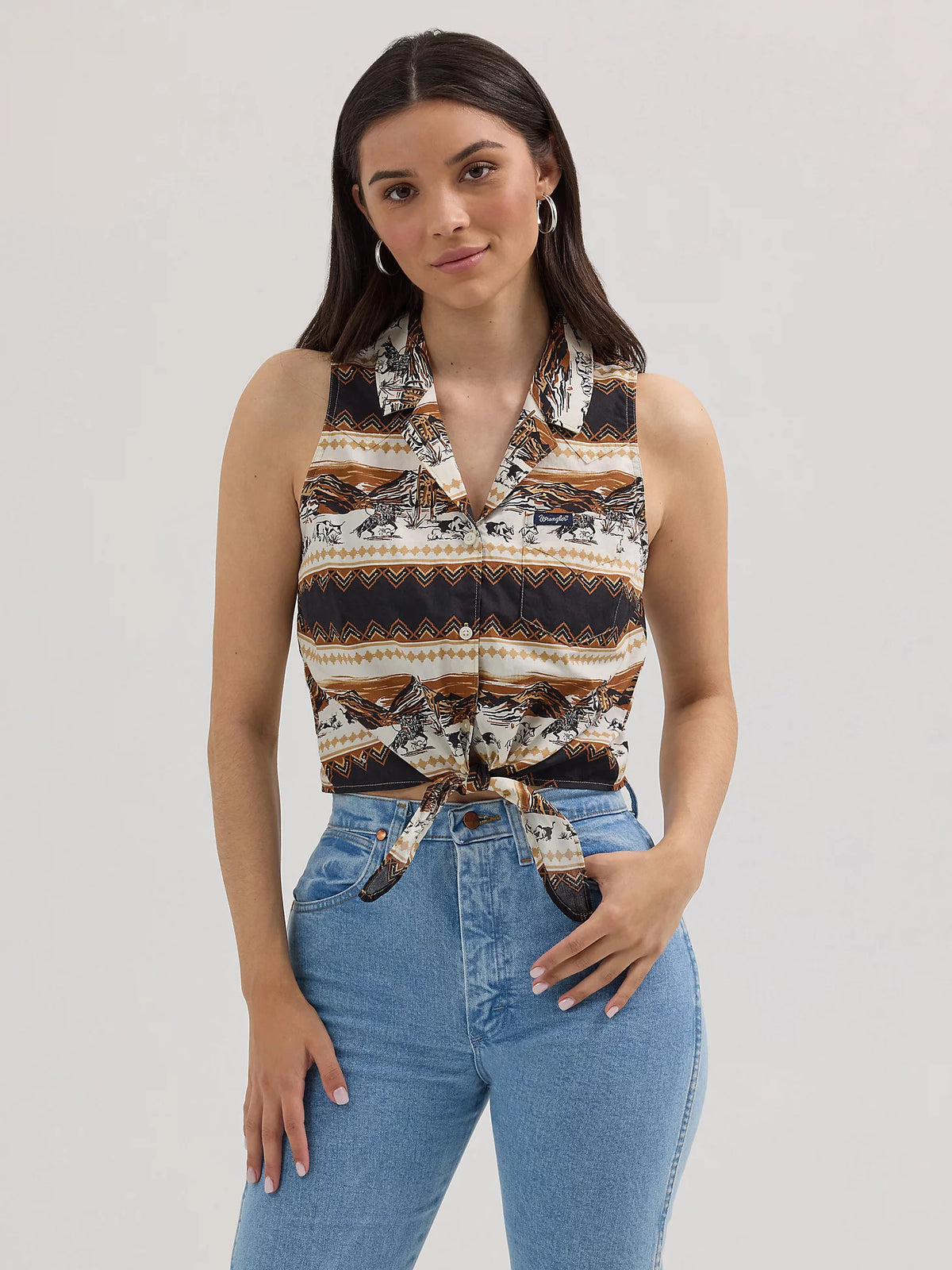 Wrangler Women - Sleeveless Tie Front Shirt (Southwestern print) 112364364
