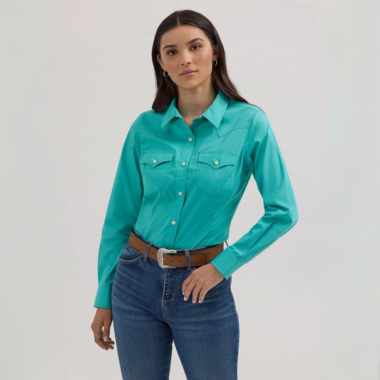 Wrangler Women - Solid Western Shirt (Aqua) 112358060